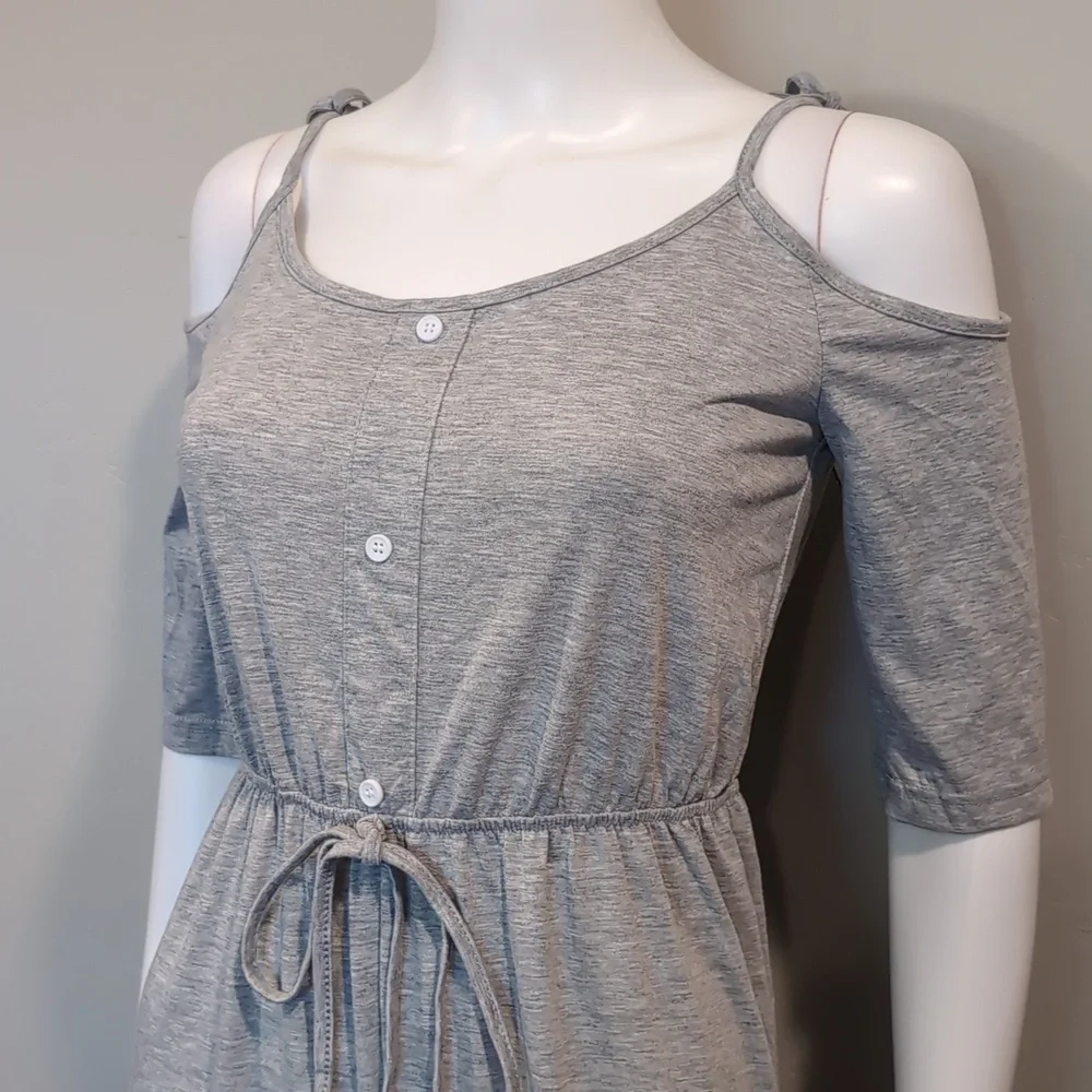 SHEIN Light Gray Tie Strap Off Shoulder Elastic Waist Relaxed Leg Jumpsuit Small